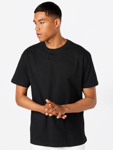 T-Shirt Urban Classics en noir : devant