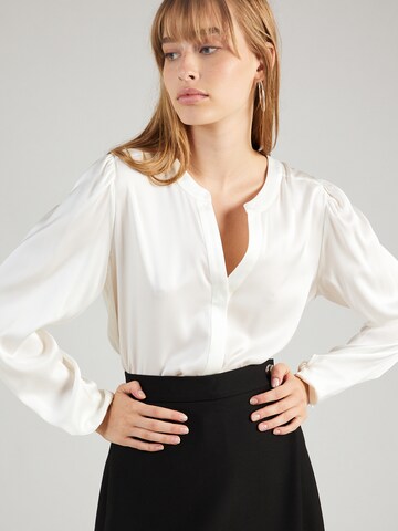 BOSS Blouse in White: front