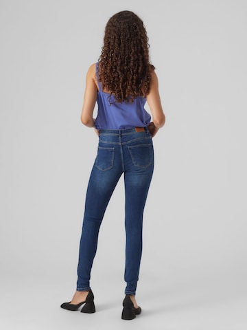VERO MODA Skinny Jeans 'TANYA' in Blauw