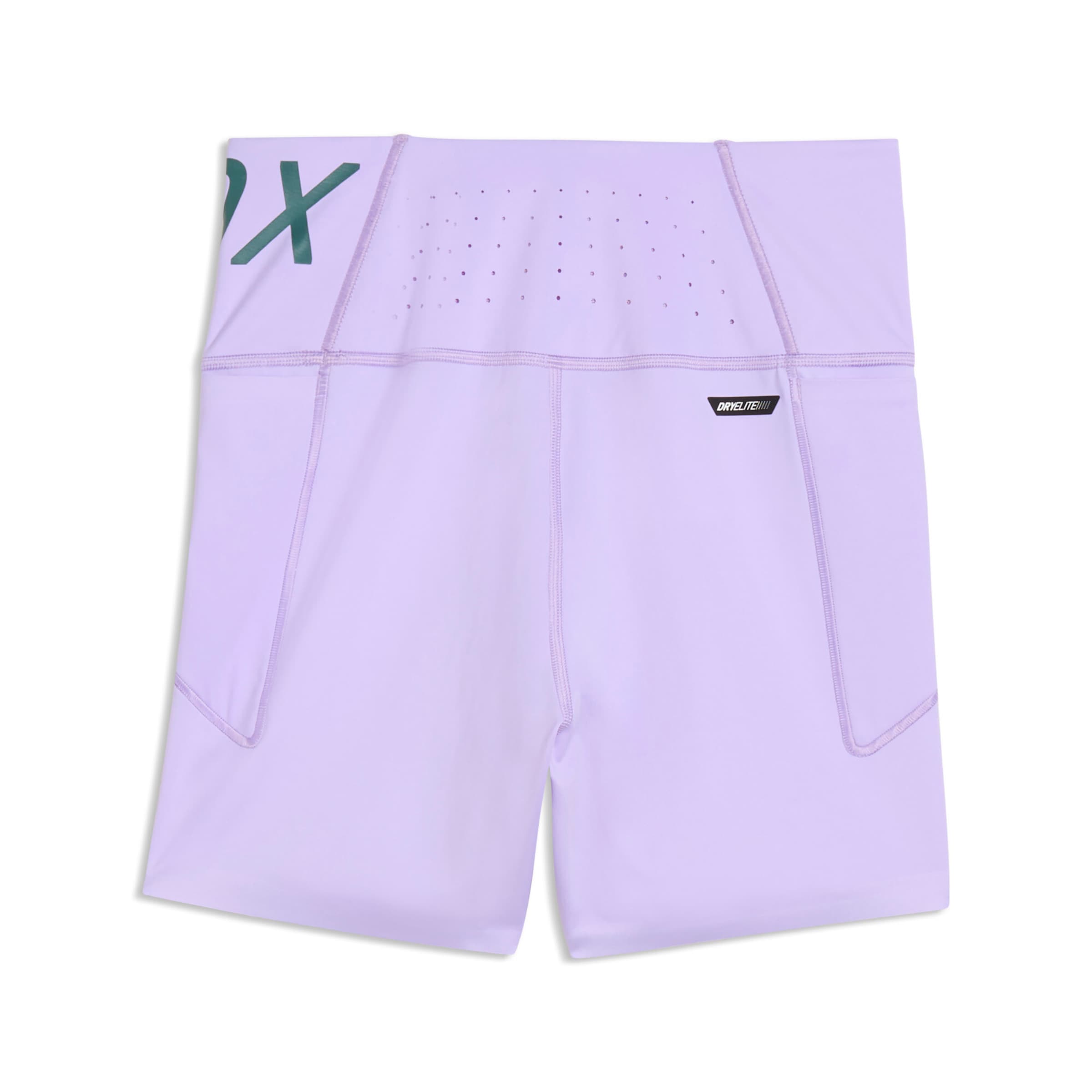 PUMA Skinny Sportshorts in Lila
