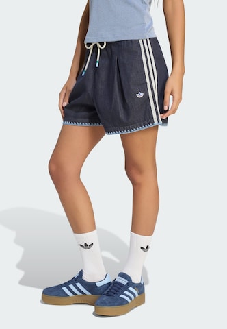 ADIDAS ORIGINALS Regular Bandplooi jeans 'Resort' in Blauw: voorkant