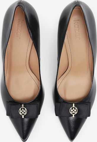 Kazar Pumps in Black