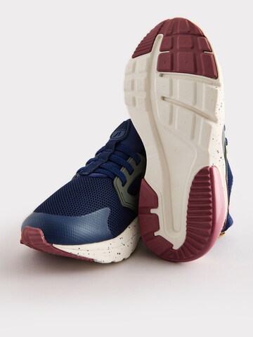Sneaker di Next in blu