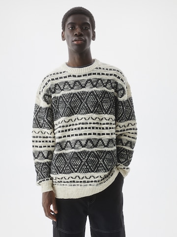 Pull&Bear Sweter w kolorze beżowy: przód