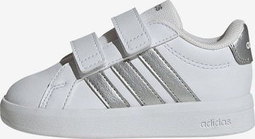 ADIDAS SPORTSWEAR Кроссовки 'Grand Court 3.0' в Белый: спереди