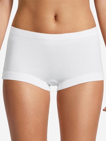 Nina von C. Boyshorts 'Daily' in White