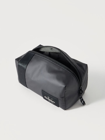 Calvin Klein Τσαντάκι καλλυντικών σε μαύρο