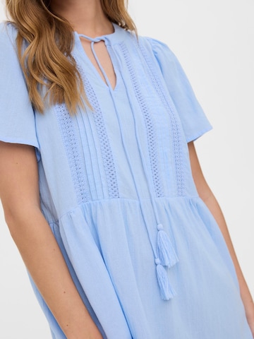 VERO MODA Letní šaty – modrá