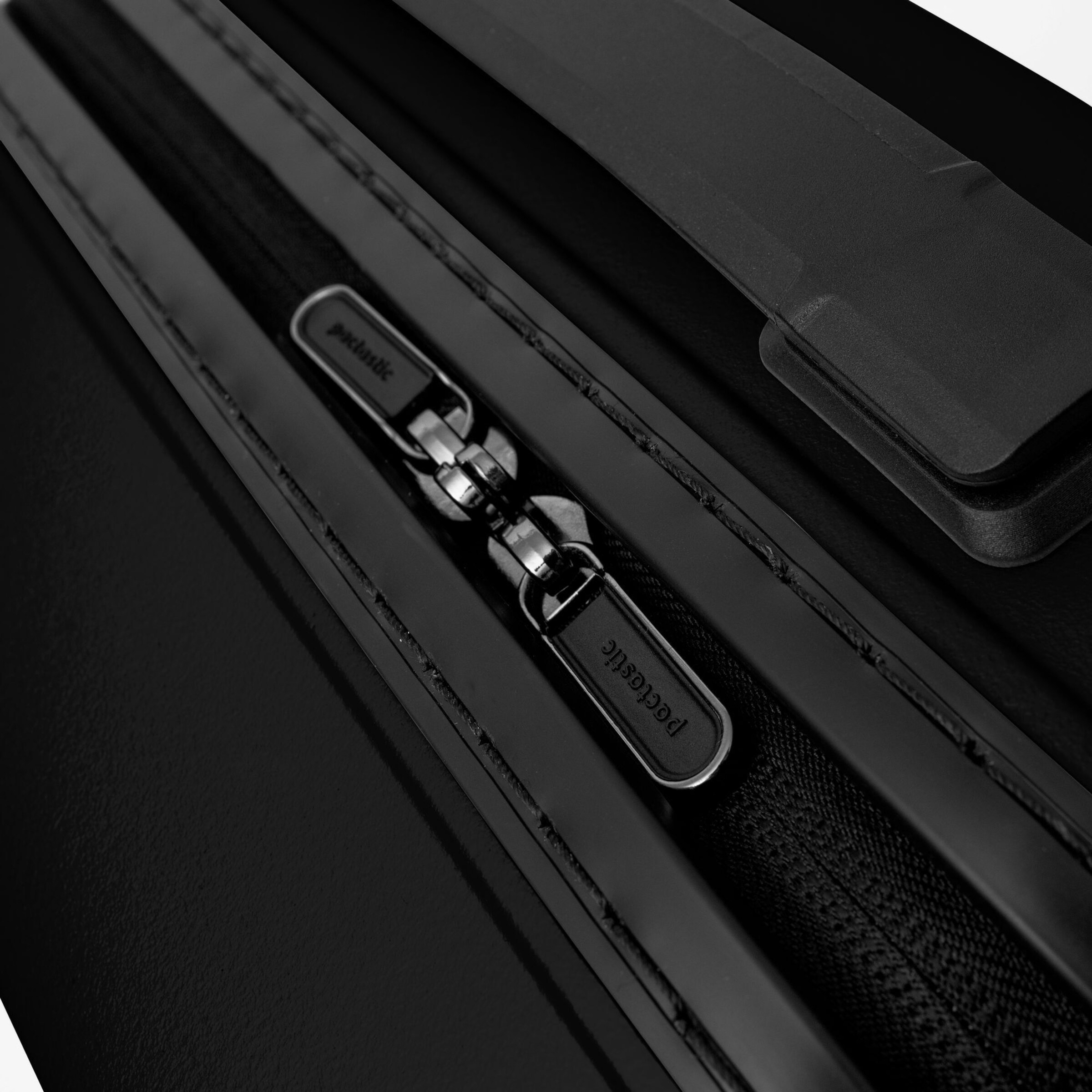 Pactastic Toiletry Bag 'Collection 02' in Black