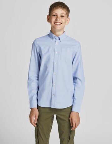 Jack & Jones Junior - Ajuste regular Camisa en azul: frente