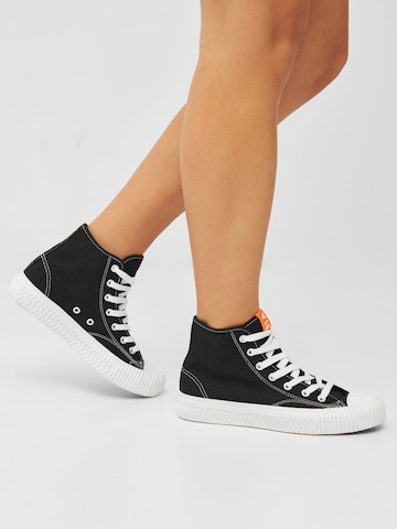 Bianco High-Top Sneakers in Black