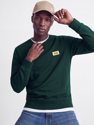 Sweat-shirt 'JJRush' JACK & JONES en vert