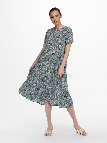 Robe d’été 'Abigail' ONLY en bleu