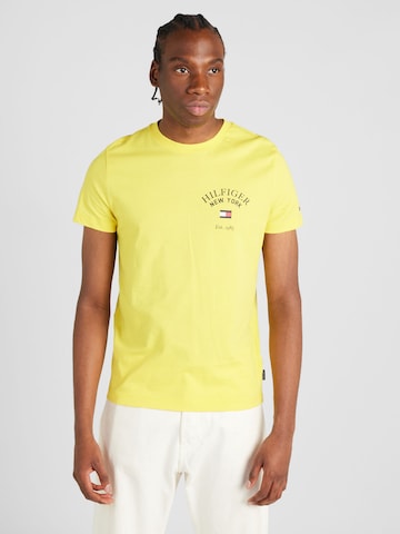 T-Shirt 'Varsity' TOMMY HILFIGER en jaune : devant