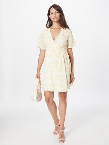 ABOUT YOU Dress 'Hege' in Yellow