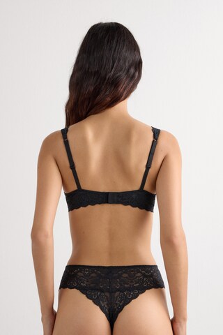 INTIMISSIMI Triangle Bra 'Elena' in Black