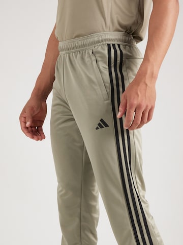 ADIDAS PERFORMANCE Regular Спортен панталон 'Essentials' в сиво