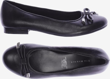 5TH AVENUE Flats & Loafers in 39 in Black: front