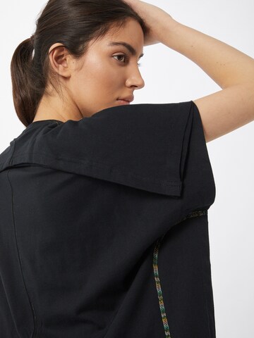 Nike Sportswear Tričko 'Earth Day' – černá