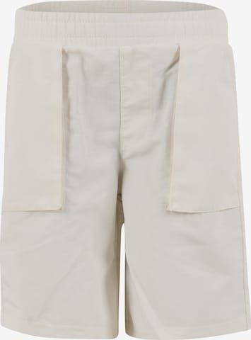 Urban Classics Shorts in Weiß: Vorderseite