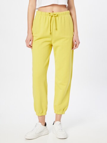 LEVI'S Pants in Yellow: front