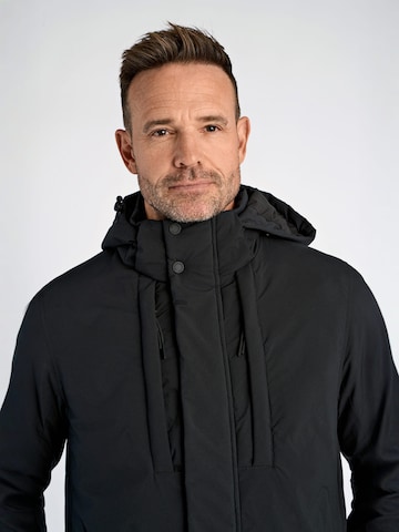 Jack's Between-seasons parka in Black