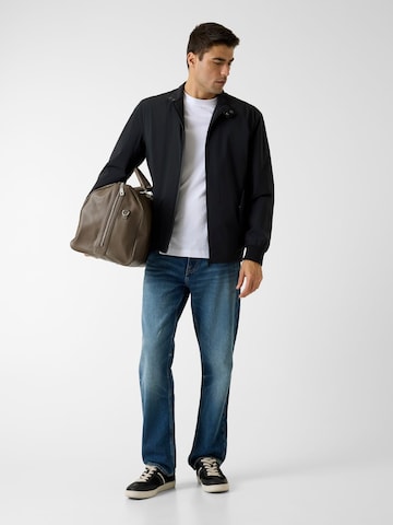 GUESS Between-Season Jacket in Black