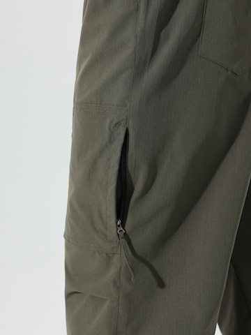 Youthup Loose fit Cargo Pants in Green