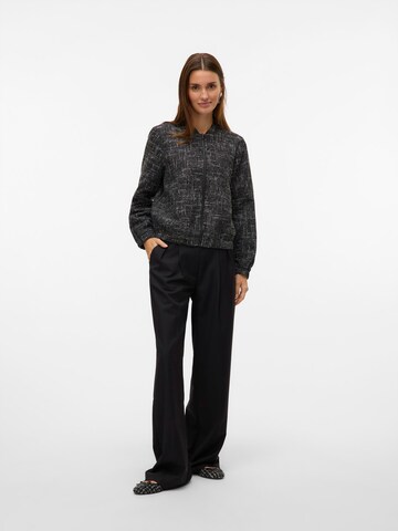 Veste mi-saison 'VMNAJA' VERO MODA en noir