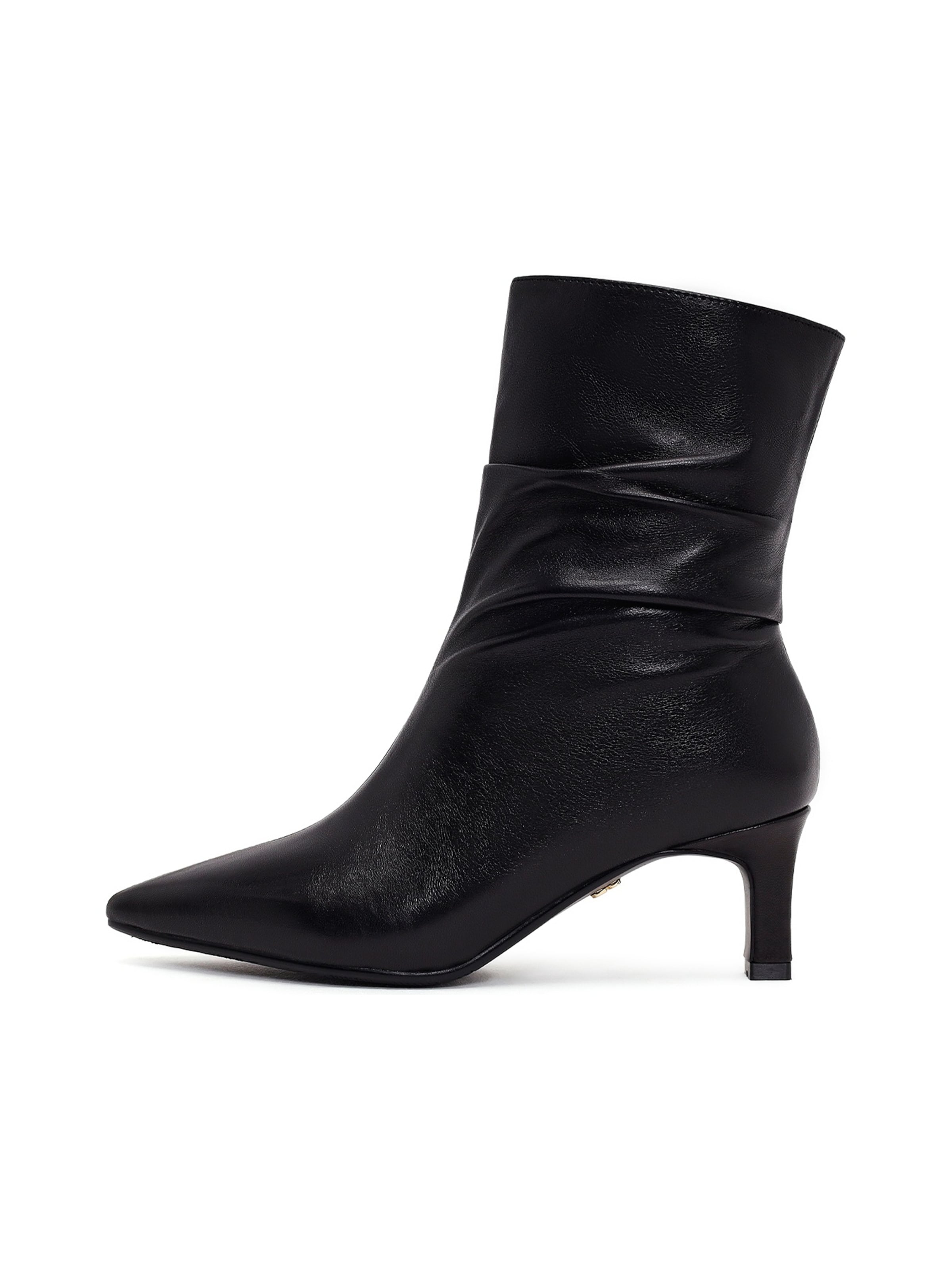 Derimod - Botines en negro: frente