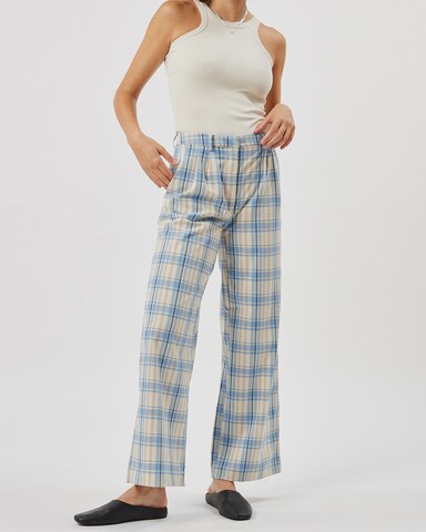 Pleat-front trousers 'Lesia'