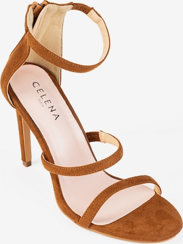 Celena Strap sandal 'Cassandra' in Brown