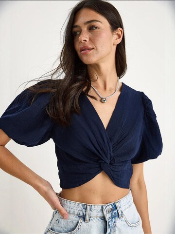 Camicia da donna di Bianco Lucci in blu