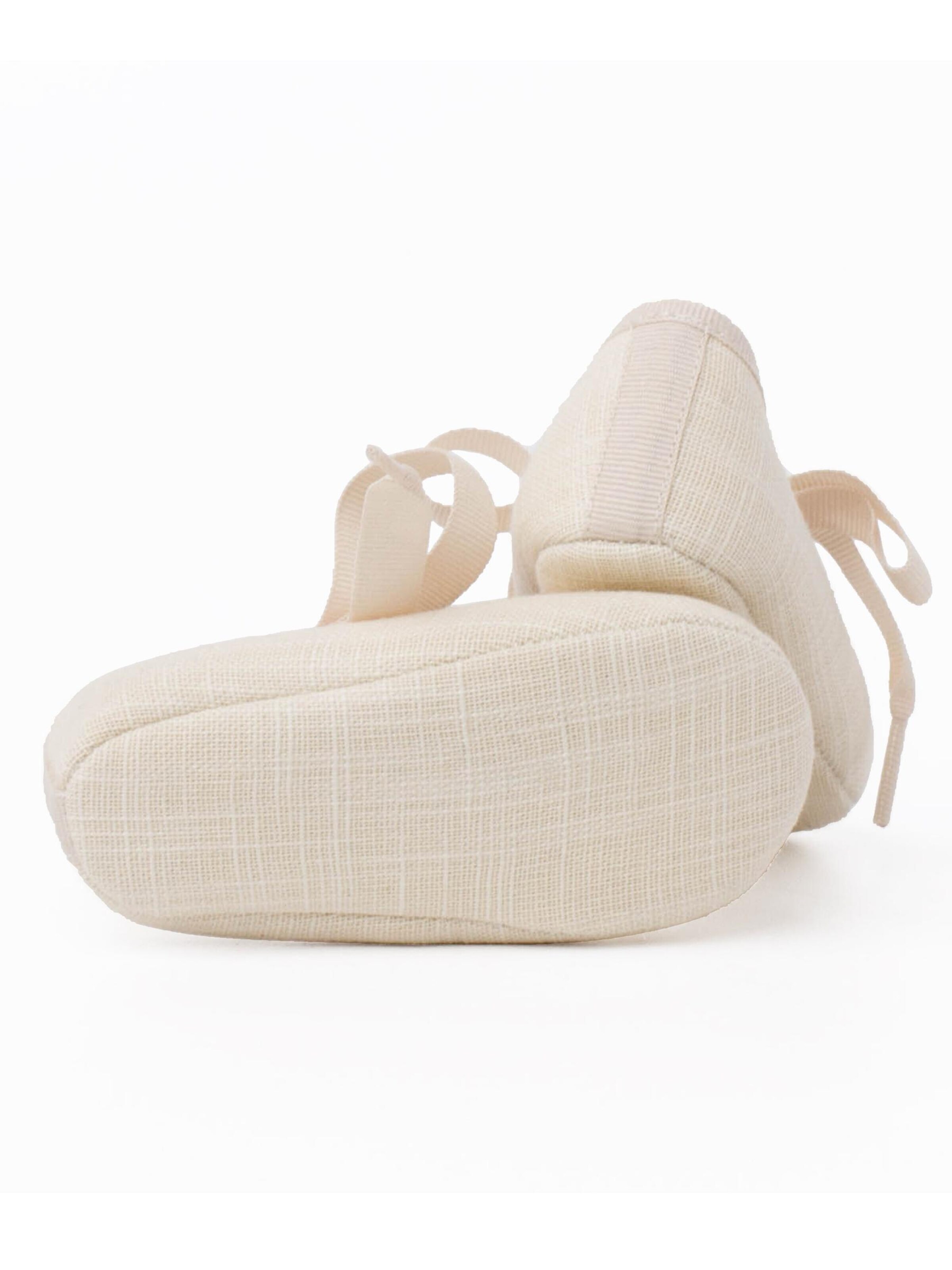 Pisamonas - Bailarina en beige: frente