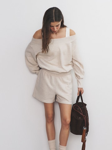 The Set Sweatshirt in Beige