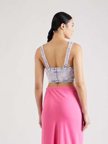 Monki Top w kolorze niebieski