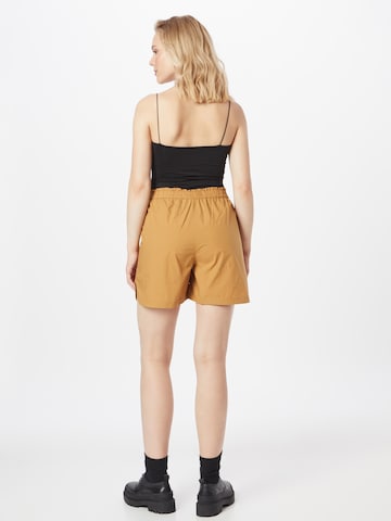 Regular Pantalon 'Biella' Blanche en marron