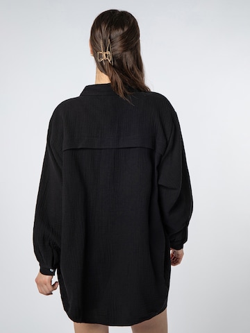 Sublevel Blouse in Zwart