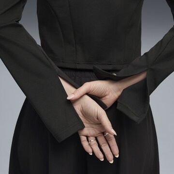 PUMA Sweatjacke 'Dare To' in Schwarz