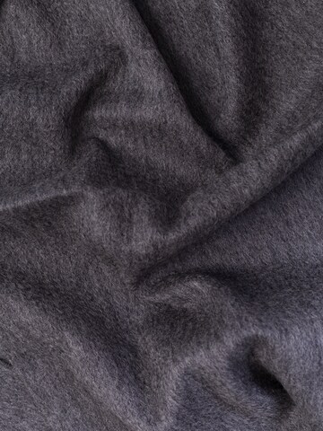 Sciarpa di CASH-MERE.CH in grigio
