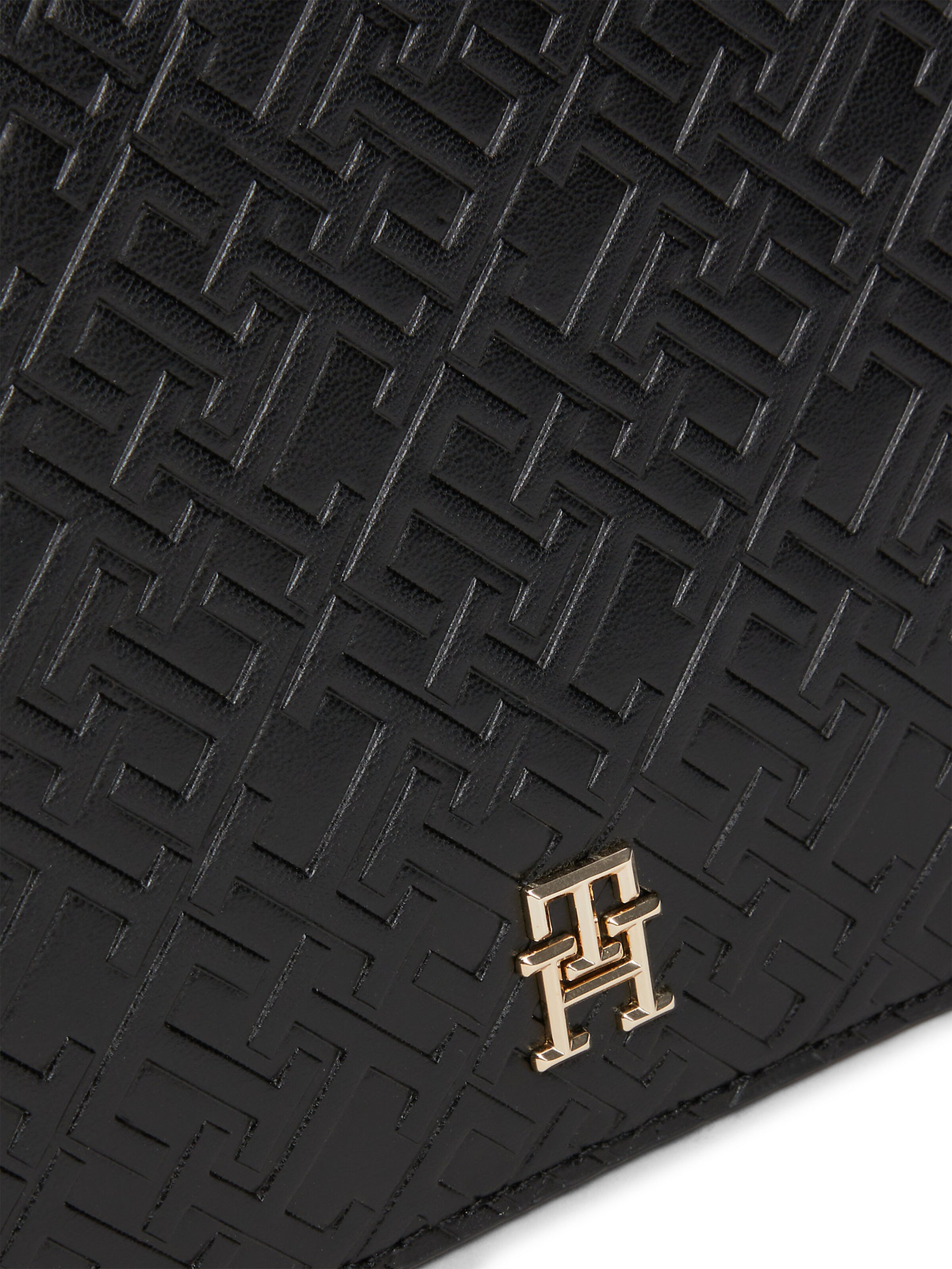 TOMMY HILFIGER Shoulder Bag in Black