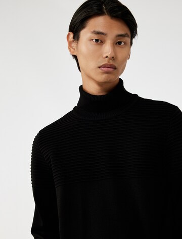 Koton Pullover in Schwarz