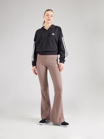 Flared Leggings 'Essentials' di ADIDAS ORIGINALS in beige
