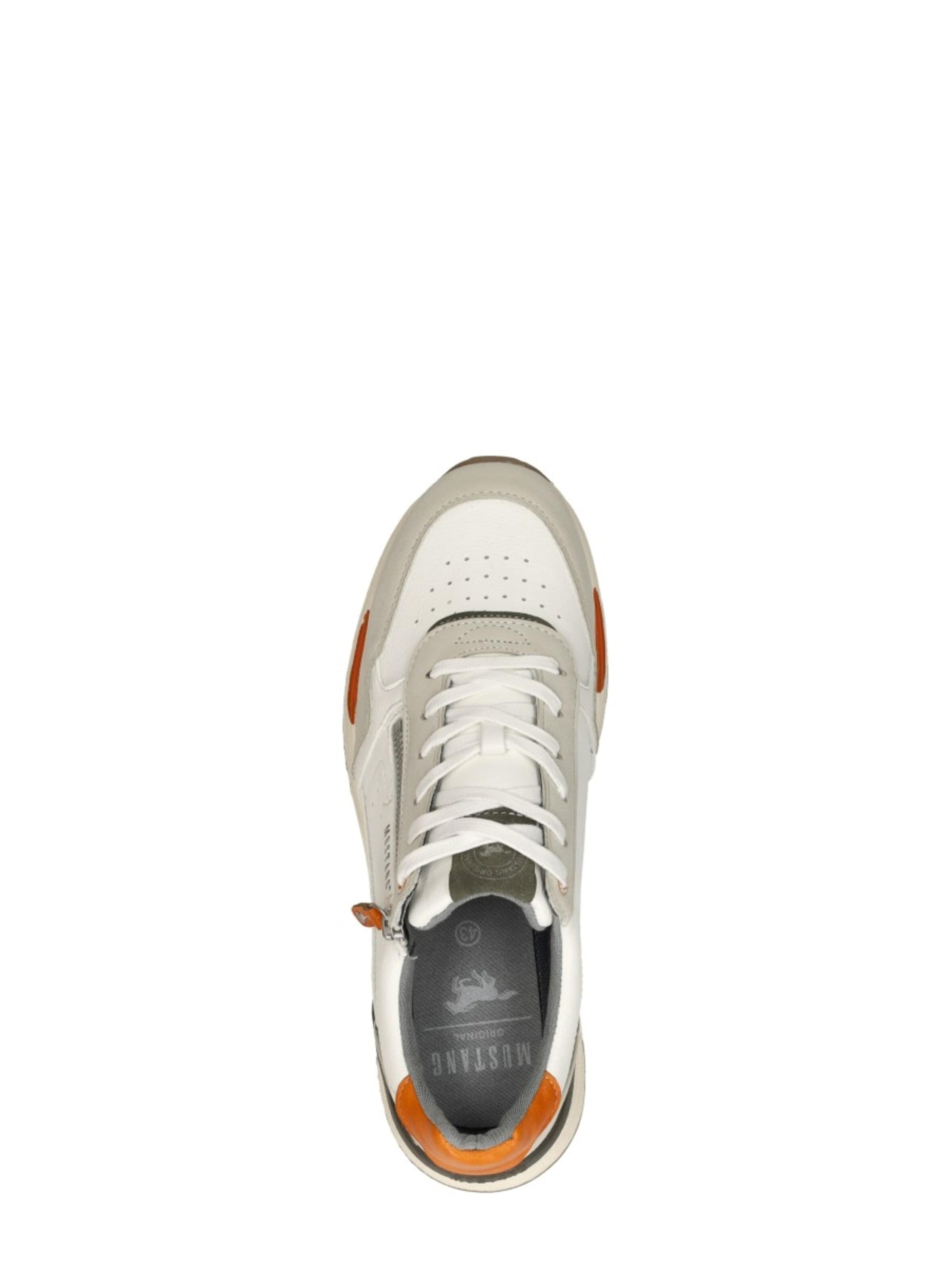 Baskets basses 'Sneakers Laag' MUSTANG en blanc