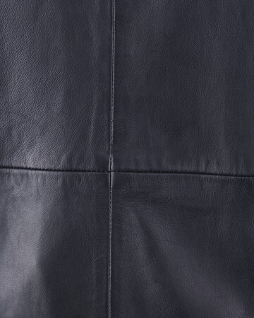 Maze Kleid in Schwarz