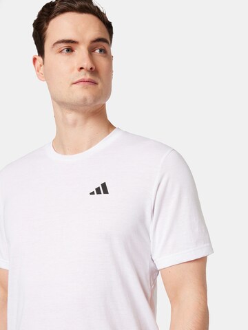 ADIDAS PERFORMANCE Λειτουργικό μπλουζάκι 'Train Essentials' σε λευκό