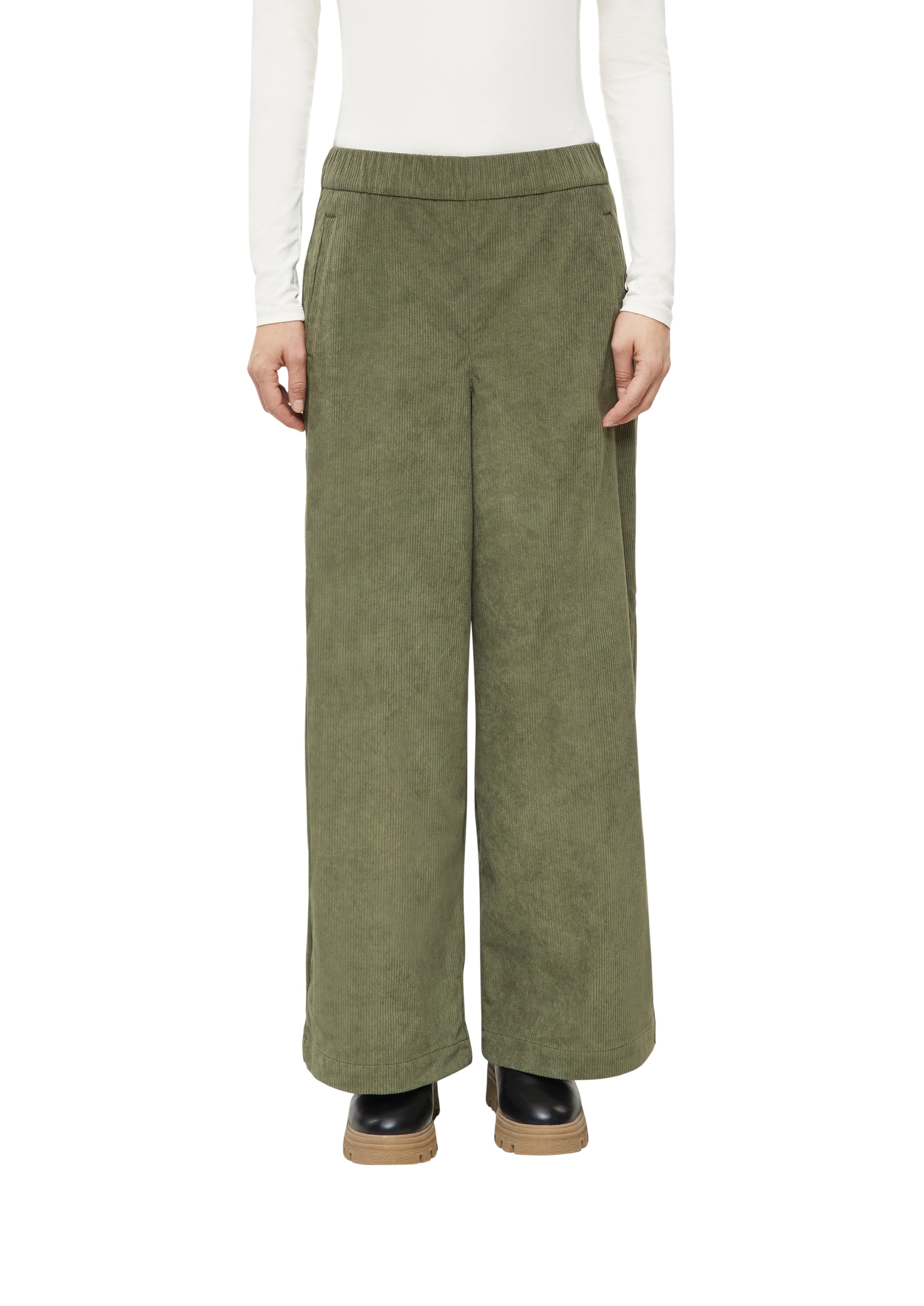s.Oliver Loosefit Broek in Groen: voorkant