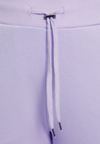 TAMARIS Tapered Pants in Purple