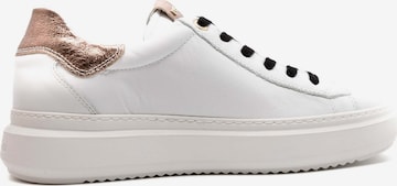 Nero Giardini Sneaker low 'Pu.Riola B' in Weiß