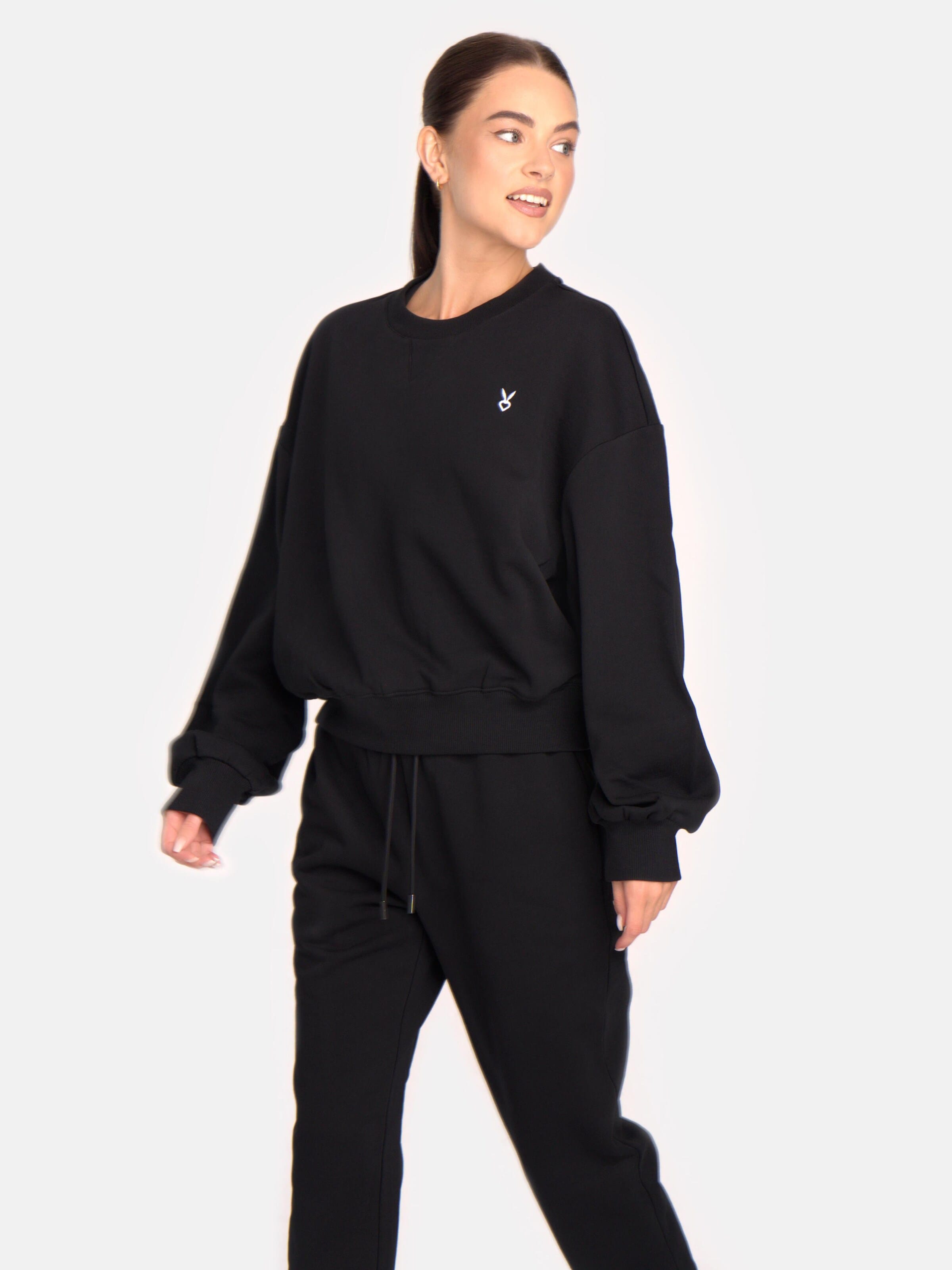 Cardio Bunny Sweatshirt in Black